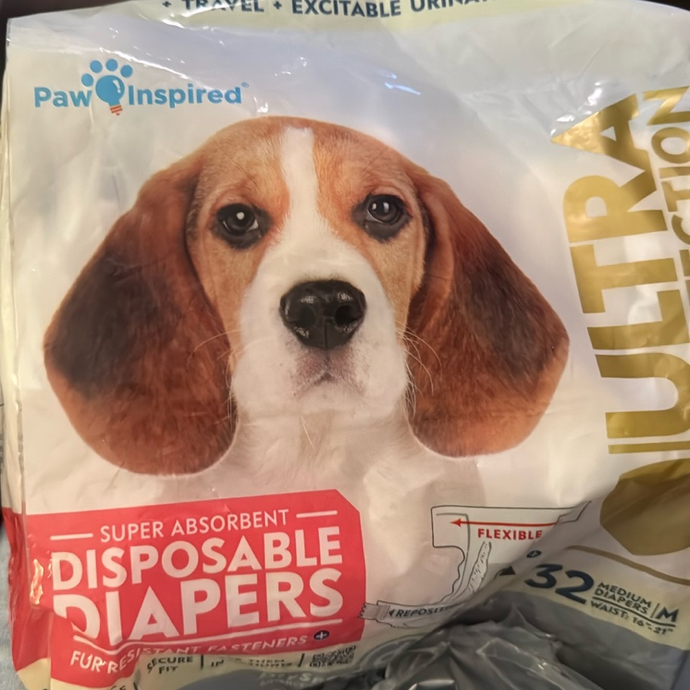 Open Bag 16”-21” Diapers.  (14) Repositionable.  Plus (4) 
Total 18 diapers.